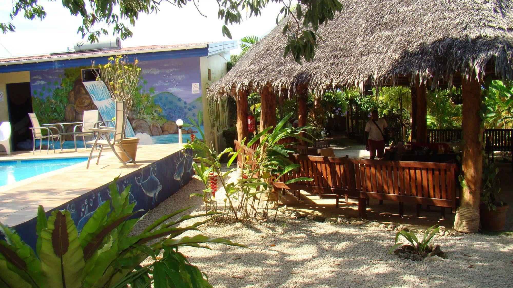 Vanuatu Holiday Hotel Port Vila Exterior photo